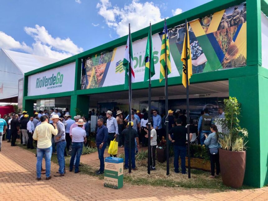 Governo leva serviços e inovação à Tecnoshow Comigo 2025 Governo leva serviços e inovação à Tecnoshow Comigo 2025