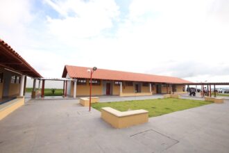 Governo prevê mais de R$ 500 milhões em investimentos em Educação neste ano Governo prevê mais de R$ 500 milhões em investimentos em Educação neste ano