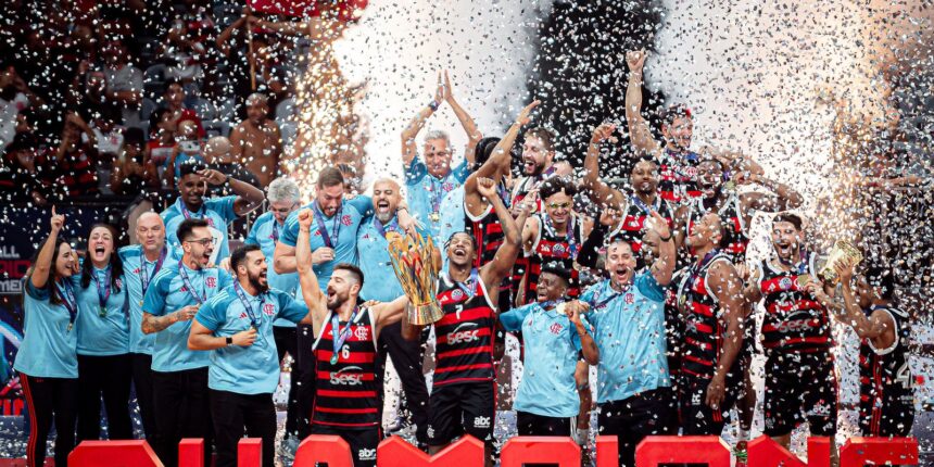 Fla derrota o Boca e vence Champions League das Américas pela 2ª vez Fla derrota o Boca e vence Champions League das Américas pela 2ª vez