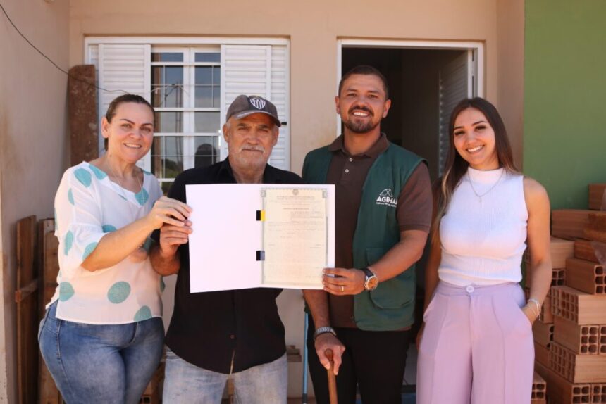 Programa Casas a Custo Zero entrega primeiras escrituras Programa Casas a Custo Zero entrega primeiras escrituras