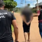 Polícia prende homem em flagrante por tentar matar cunhada a facadas Polícia prende homem em flagrante por tentar matar cunhada a facadas