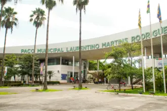 Ponto facultativo na sexta-feira: veja como será o atendimento dos serviços públicos em Goianésia