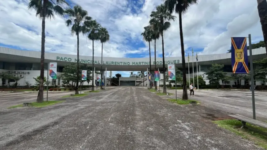 Prefeitura de Goianésia terá ponto facultativo durante feriado prolongado; veja o que abre e o que fecha Prefeitura de Goianésia terá ponto facultativo durante feriado prolongado; veja o que abre e o que fecha