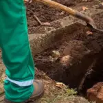 Prefeitura já limpou mais de 250 bueiros em Goianésia e evita alagamentos em pontos críticos da cidade Prefeitura já limpou mais de 250 bueiros em Goianésia e evita alagamentos em pontos críticos da cidade