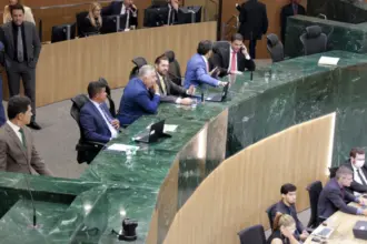 Projeto para criar comissão voltada ao empreendedorismo é aprovado em 1º turno na Alego Projeto para criar comissão voltada ao empreendedorismo é aprovado em 1º turno na Alego