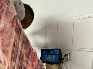 Polícia Civil descobre esquema criminoso de desvio de carnes entregue para rede de supermercados de Anápolis e prende dois suspeitos