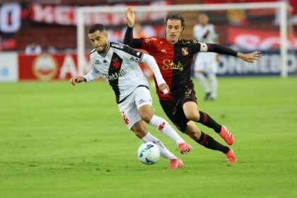 Vasco abre vantagem, mas cede empate ao Melgar pela Sul-Americana