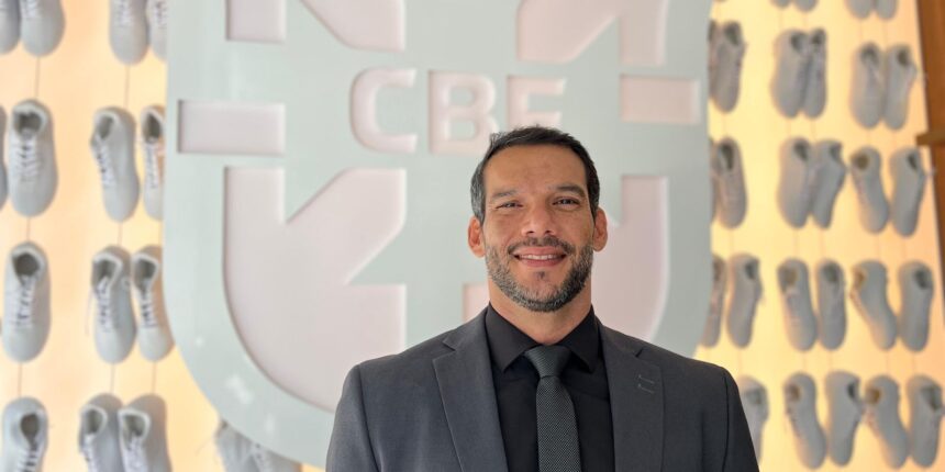 Candidato único, Samir Xaud é eleito presidente da CBF