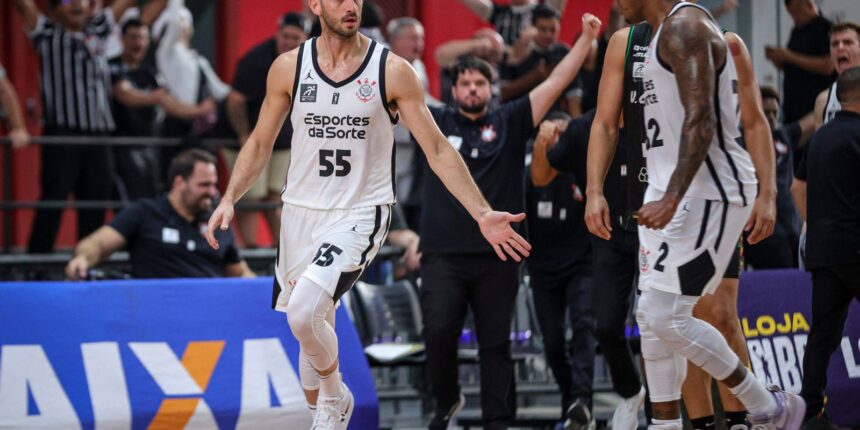 NBB: Vasco, Flamengo e Corinthians avançam às quartas de final