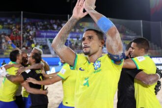 Brasil chega à decisão da Copa do Mundo de beach soccer