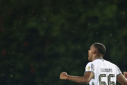 Libertadores: Botafogo joga mal, mas arranca vitória sobre o Carabobo