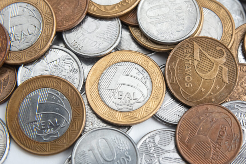 Alta do IOF é vista como retrocesso por entidades comerciais e empresariais Alta do IOF é vista como retrocesso por entidades comerciais e empresariais