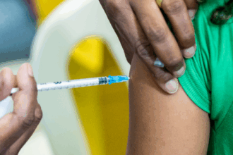 Gripe: Mobilização nacional pretende vacinar 81,6 milhões de pessoas Gripe: Mobilização nacional pretende vacinar 81,6 milhões de pessoas