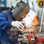 Goiás cria 6,3 mil empregos formais em março