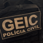 PCGO apreende mais de mil comprimidos de ecstasy avaliados em R$ 100 mil e prende traficante PCGO apreende mais de mil comprimidos de ecstasy avaliados em R$ 100 mil e prende traficante