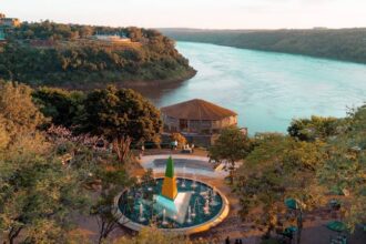 Procuram-se oportunidades nas cidades de fronteiras