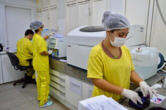 Laboratório do Hetrin alcança 100% de acerto em avaliação nacional