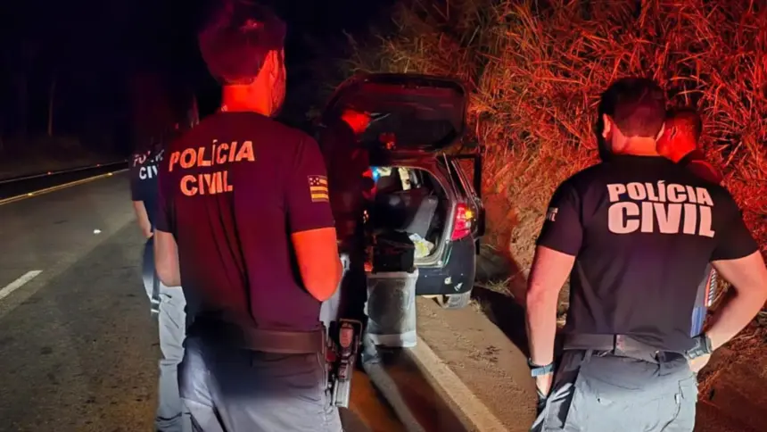 Operação Sentinela prende três pessoas e apreende droga em ação na BR-153 Operação Sentinela prende três pessoas e apreende droga em ação na BR-153