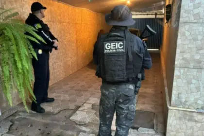 Polícia Civil desmonta esquema de venda de históricos escolares falsos