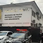 Polícia prende homem por estuprar criança durante festa de família