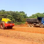 Prefeito Renato de Castro acompanha obras da nova creche no Bairro Dona Fiíca