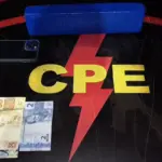 Suspeito de tráfico é preso pela CPE com maconha e moto de alta cilindrada Suspeito de tráfico é preso pela CPE com maconha e moto de alta cilindrada