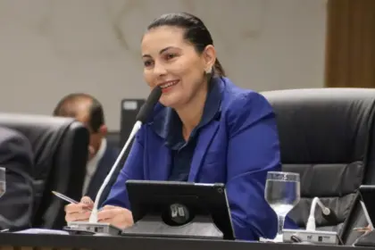 Vereadora solicita atendimento médico semanal para comunidade do povoado de Vaca Brava