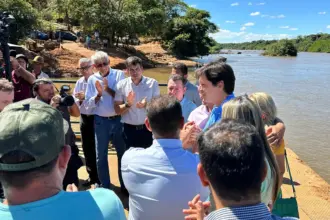 Viabilizada por Renato de Castro, ponte de São Luís do Norte tem ordem de serviço assinada para construção imediata