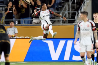 Flamengo fecha primeira fase do Mundial com empate com o Los Angeles