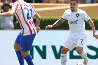 Botafogo perde, mas avança para oitavas da Copa do Mundo de Clubes