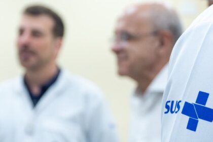 Agora tem Especialistas: estados e municípios podem aderir ao programa