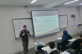 PCGO realiza palestra com orientação sobre uso das redes sociais em escola de Caldas Novas – Policia Civil do Estado de Goiás