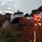 Capotamento de caminhonete na região sul de Goianésia mobiliza Corpo de Bombeiros