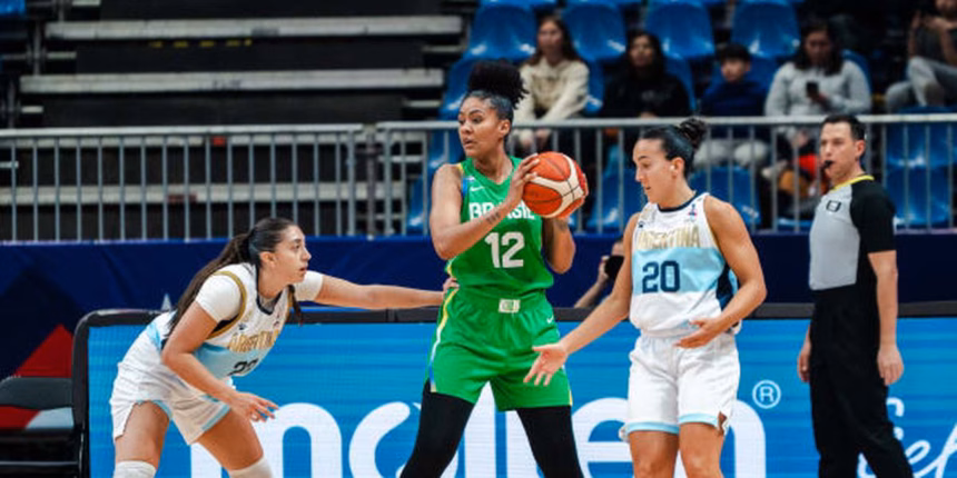 Brasil estreia vencendo a Argentina na Americup de basquete Brasil estreia vencendo a Argentina na Americup de basquete