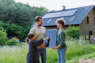 5 dicas para quem quer investir em energia solar residencial