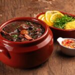 5 receitas fáceis e deliciosas de feijoada vegana