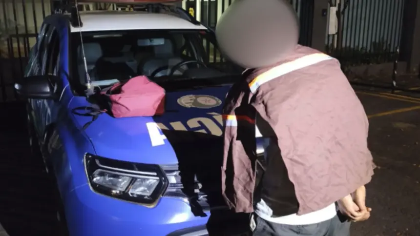 Homem é preso por furto no oeste de Goianésia um dia após sair do presídio Homem é preso por furto no oeste de Goianésia um dia após sair do presídio