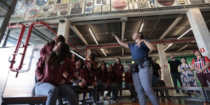 SP: Torcedores acompanham o Campeonato Feminino no Museu do Futebol SP: Torcedores acompanham o Campeonato Feminino no Museu do Futebol