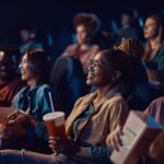 5 benefícios de ir ao cinema para a saúde mental