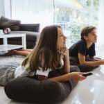 4 filmes adaptados de jogos para inspirar jovens na programação