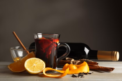 Aprenda a preparar o vinho quente perfeito para a sua festa junina Aprenda a preparar o vinho quente perfeito para a sua festa junina