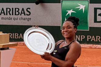 Vitória Miranda é campeã juvenil de simples e duplas em Roland Garros