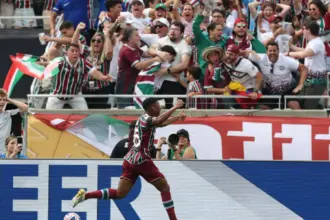 Hércules decide e Flu vence Al-Hilal para avançar no Mundial de Clubes