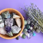 Veja o cristal, o aroma, a cor e o número de cada signo do zodíaco Veja o cristal, o aroma, a cor e o número de cada signo do zodíaco