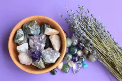 Veja o cristal, o aroma, a cor e o número de cada signo do zodíaco Veja o cristal, o aroma, a cor e o número de cada signo do zodíaco