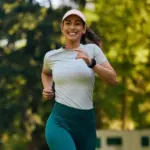 5 dicas para evitar lesões ao praticar esportes nas férias