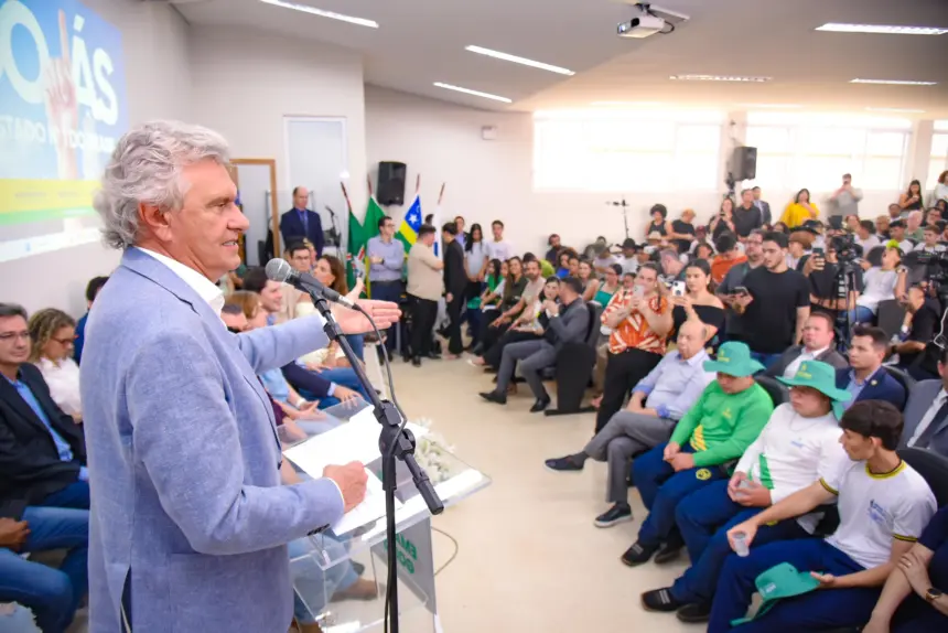 Governo anuncia Bolsa Estudo para estudantes do Agrocolégio, Escolas Famílias Agrícolas e Apaes – Portal Goiás Governo anuncia Bolsa Estudo para estudantes do Agrocolégio, Escolas Famílias Agrícolas e Apaes – Portal Goiás