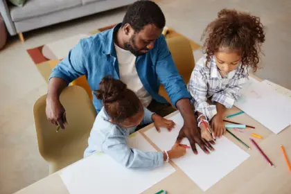 5 formas de incentivar seu filho a estudar outro idioma nas férias 5 formas de incentivar seu filho a estudar outro idioma nas férias