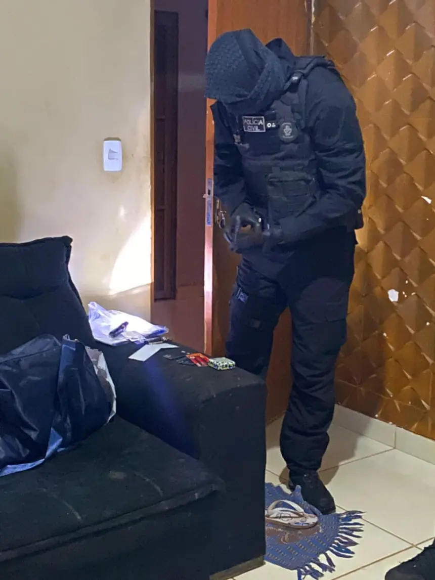 PCGO cumpre mandado de busca contra investigado por simular transação via PIX para fraudar compras em comércio PCGO cumpre mandado de busca contra investigado por simular transação via PIX para fraudar compras em comércio
