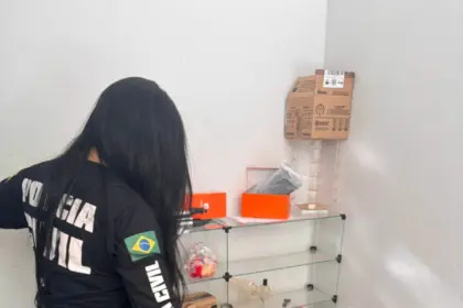 PCGO cumpre buscas em lojas por venda de celulares roubados e furtados no DF – Policia Civil do Estado de Goiás